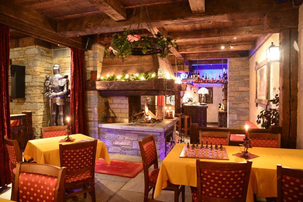 Aparthotel Park Village 3*